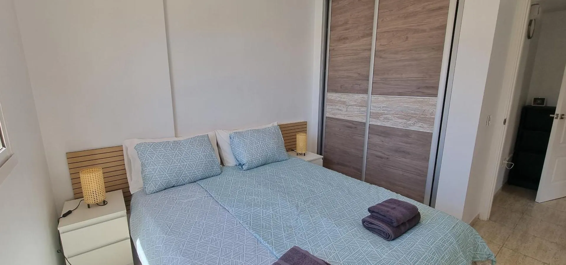 Apartment Fabuloso Centrico Piso Arona  Spain